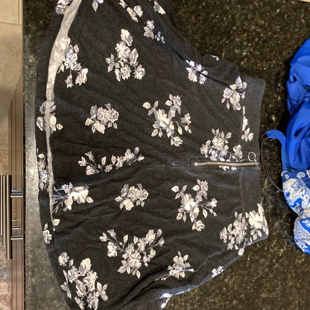 Black and white skirt! Zips in the front! Size small smoke free home! Worn once